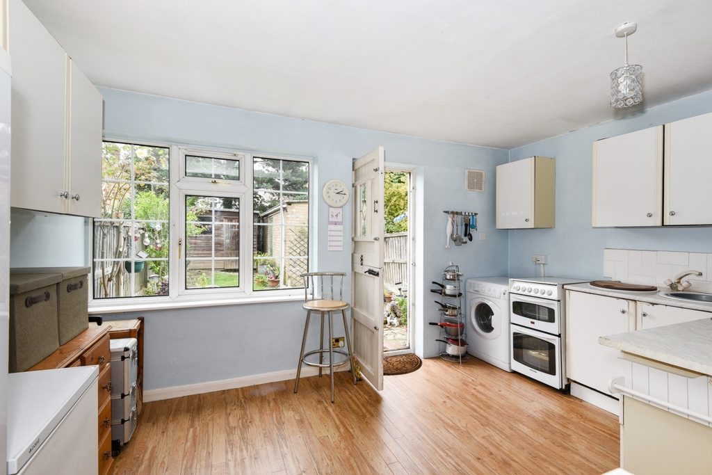 Sims Close, Romford, RM1 Chalk Street Estates