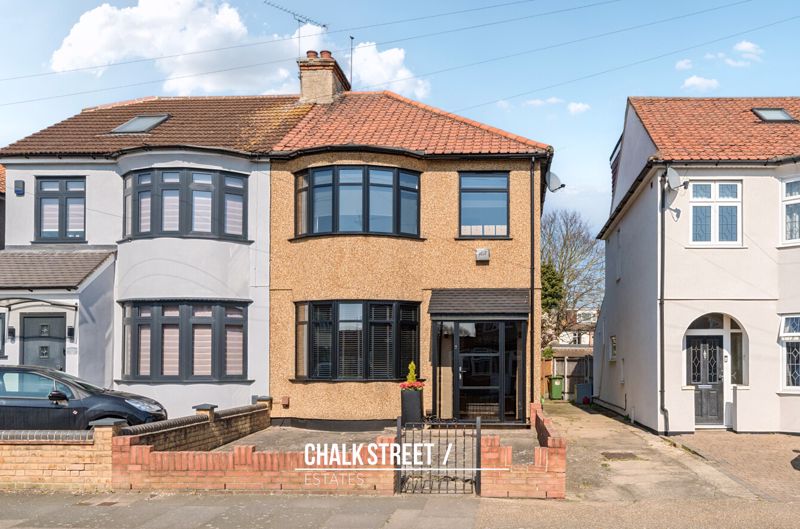 Glebe Way, Hornchurch, RM11