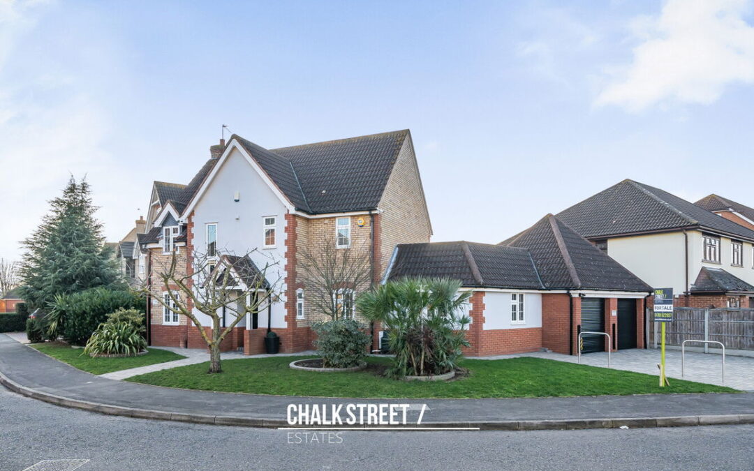 Tylers Crescent, Hornchurch, RM12