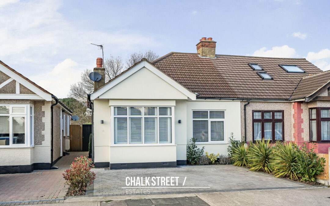 Randall Drive, Hornchurch, RM12
