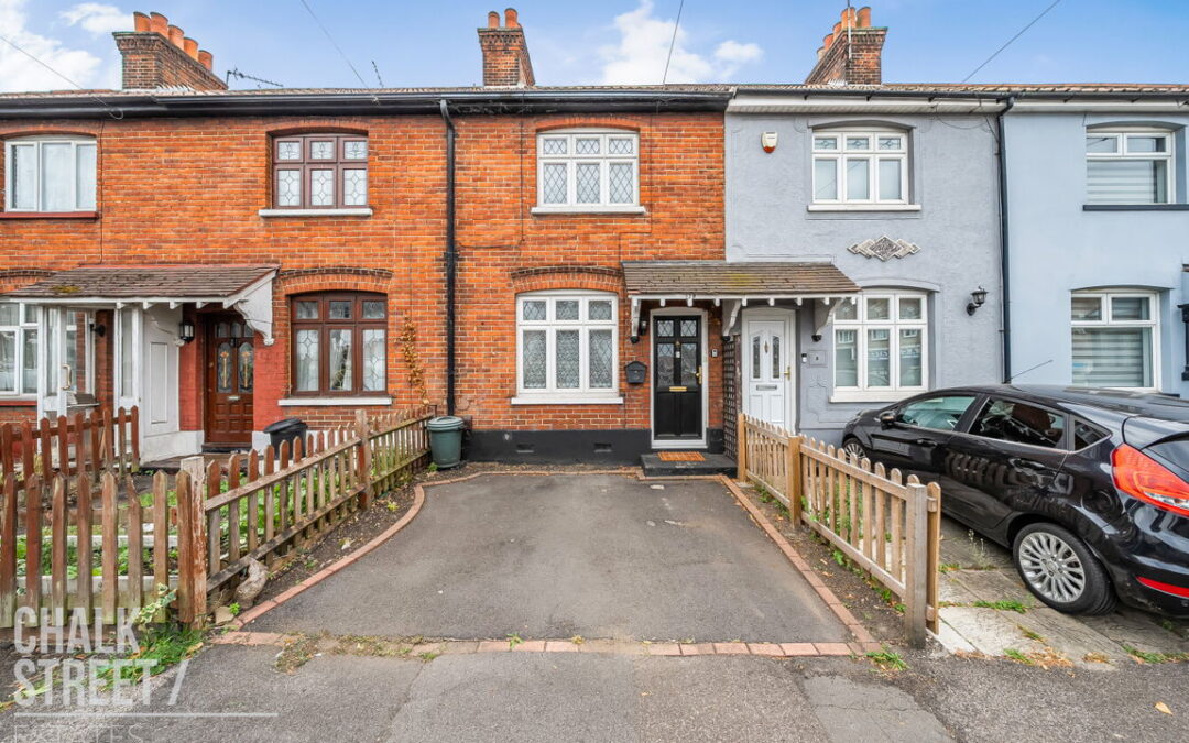 Suttons Avenue, Hornchurch, RM12