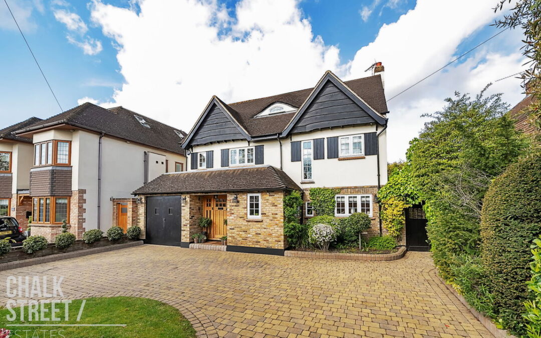 Brookside, Emerson Park, RM11