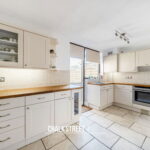 27918d09 a23b 4fec 8bcb 8d6d0c2568c5 1758544143936 jpg