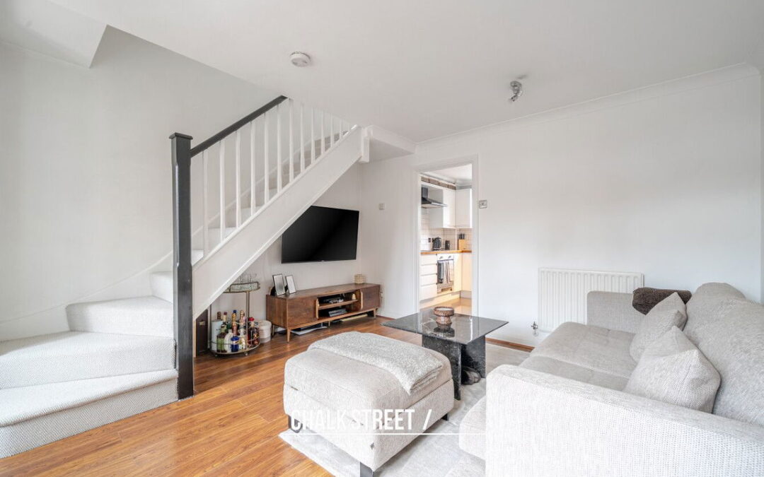 Cavell Crescent, Harold Wood, RM3