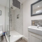 9e8956d9 efab 4966 8d42 2c016de6d4ca 1768222660245 jpg