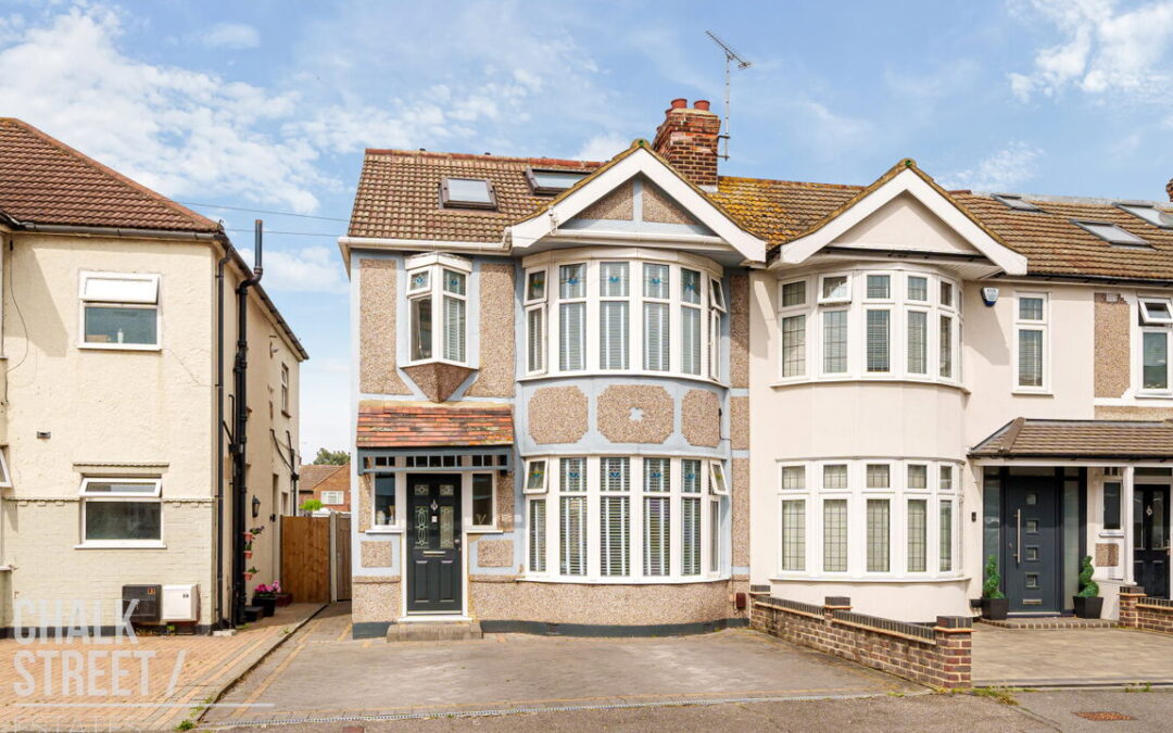 Cedar Road, Hornchurch, RM12
