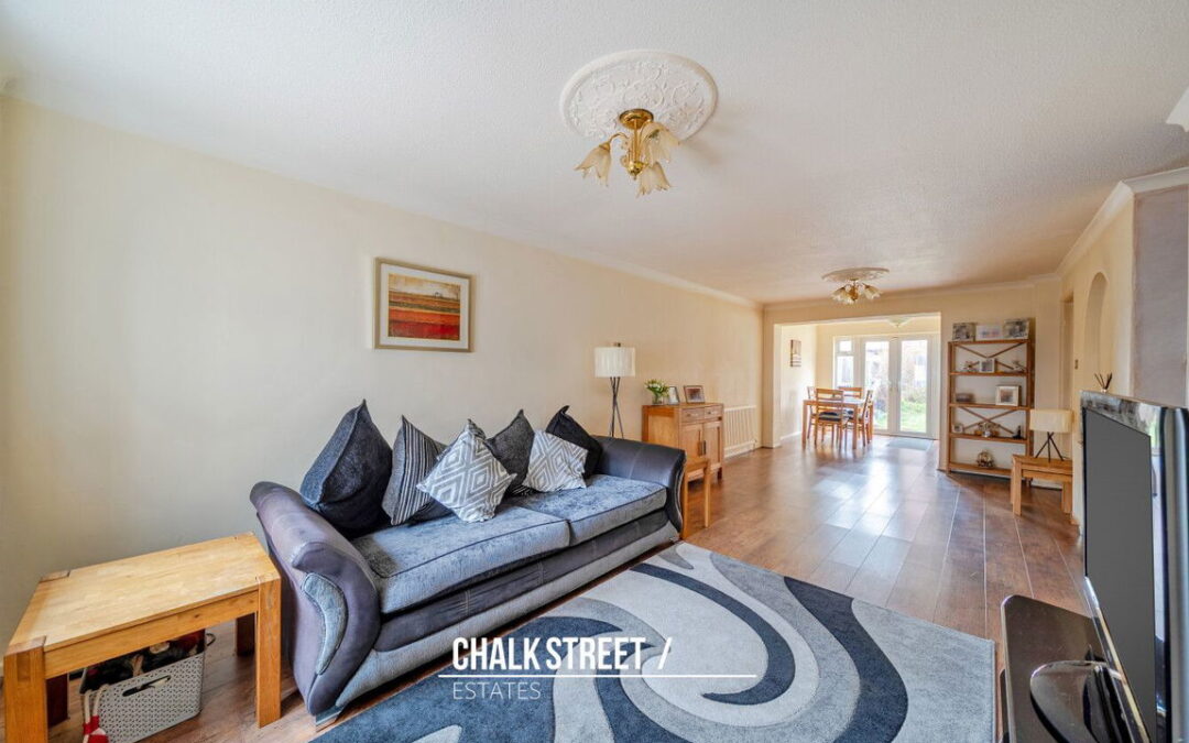 Veny Crescent, Hornchurch, RM12