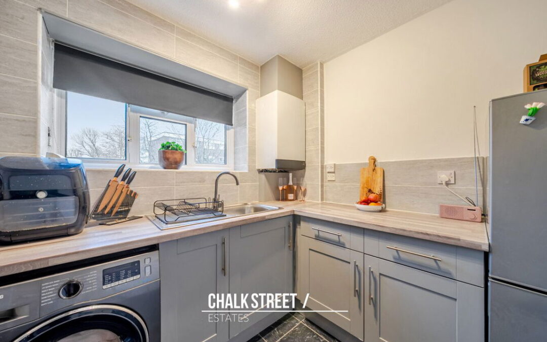 Bader Way, Rainham, RM13