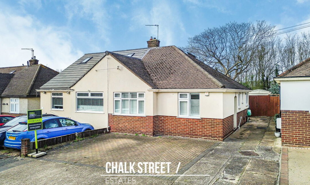 Rossall Close, Hornchurch, RM11