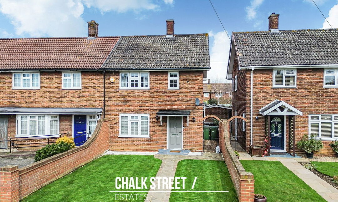 Stapleton Crescent, Rainham, RM13