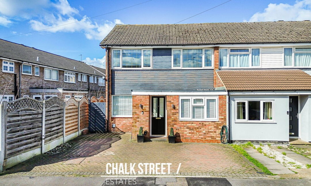 Detling Close, Hornchurch, RM12