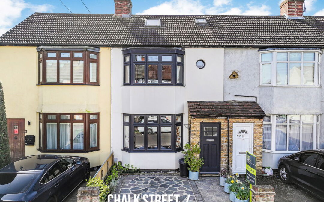 Harwood Avenue, Hornchurch, RM11