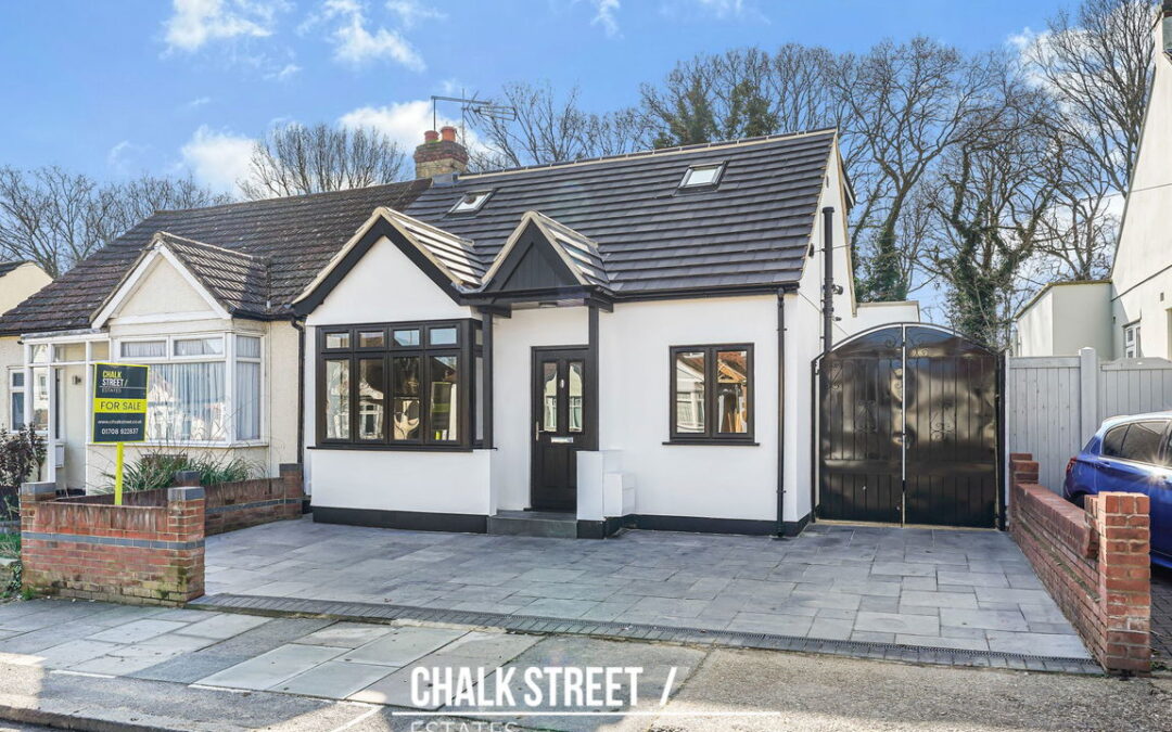 Hillview Avenue, Hornchurch, RM11