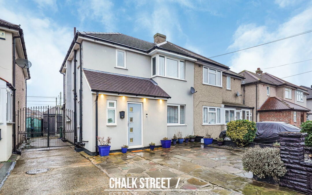 St. Andrews Avenue, Hornchurch, RM12