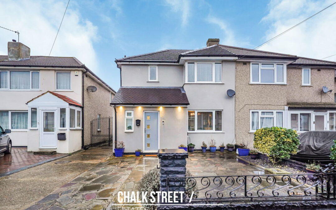 St. Andrews Avenue, Hornchurch, RM12