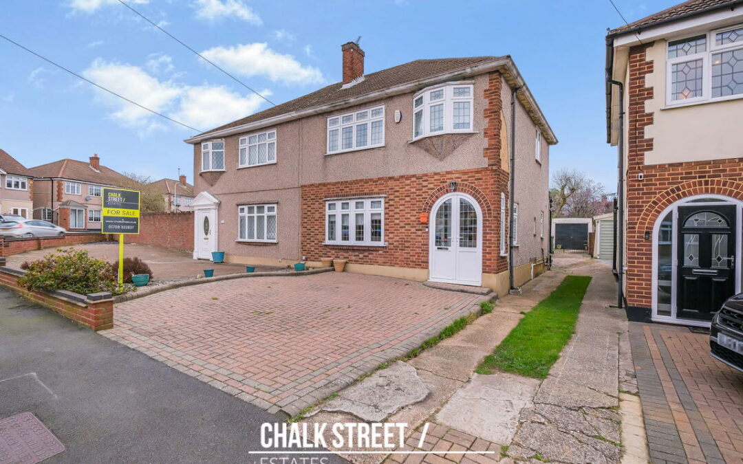 Glenton Way, Romford, RM1