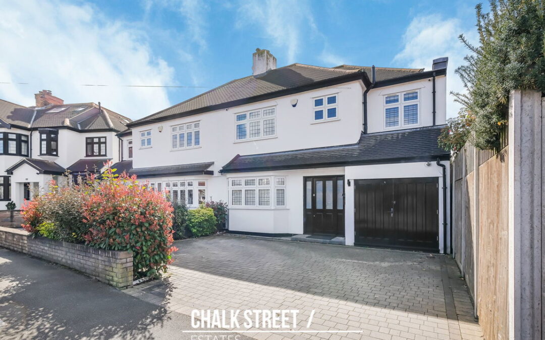 Repton Avenue, Gidea Park, RM2