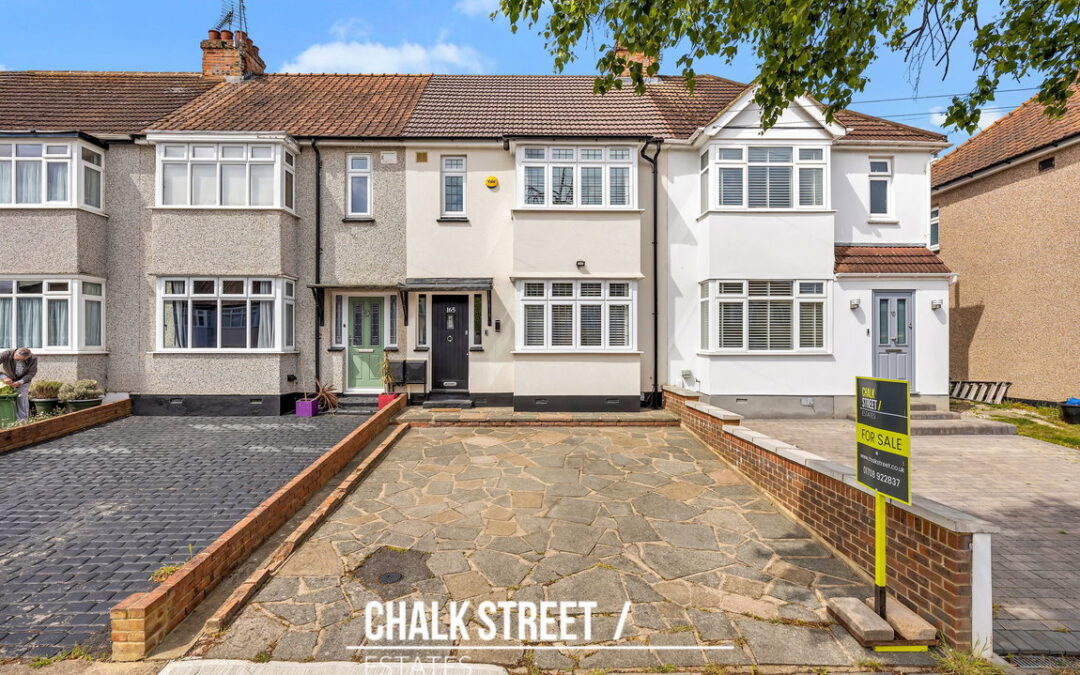 Northumberland Avenue, Hornchurch, RM11