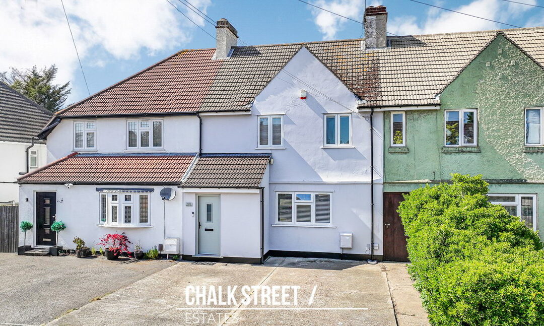 Priors Park, Hornchurch, RM12