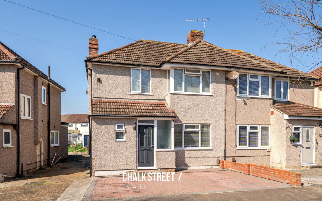 Diban Avenue, Hornchurch, RM12
