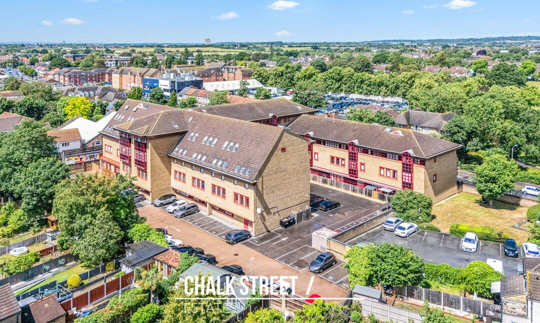 Loam House, London Road, Romford, RM7